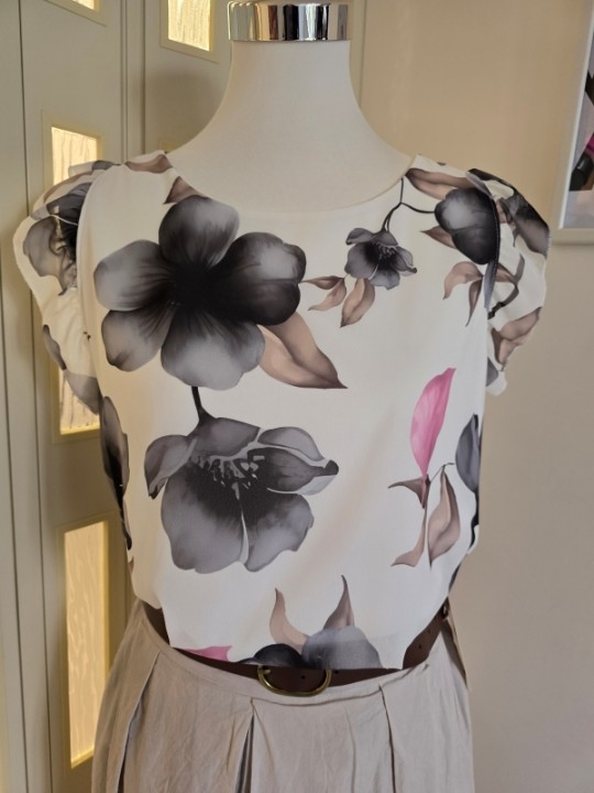 Blusa Giro A Fiori