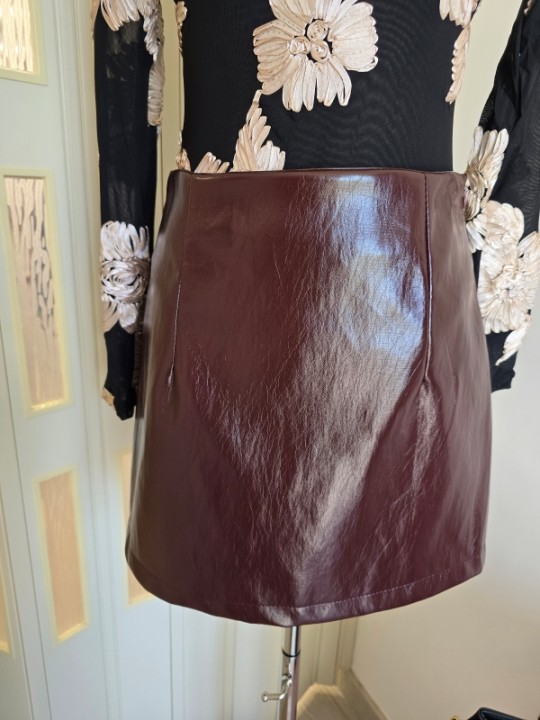 Gonna Corta Similpelle