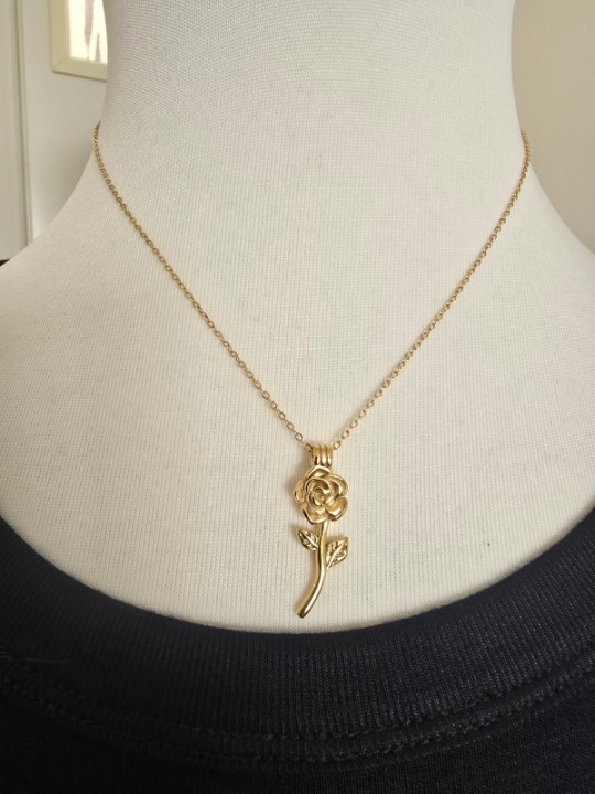 Collana Rosa