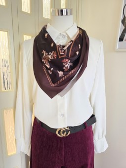 Camicia Bianca & Foulard