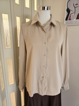 Camicia Beige & Foulard