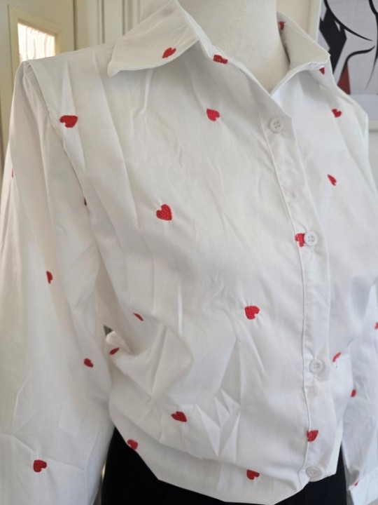 Camicia Bianca Cuori Rossi