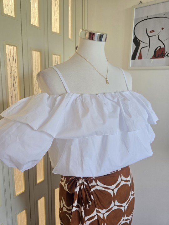 Top Bianco Con Balza