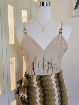 Top Beige Con Perline
