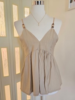 Top Beige Con Perline