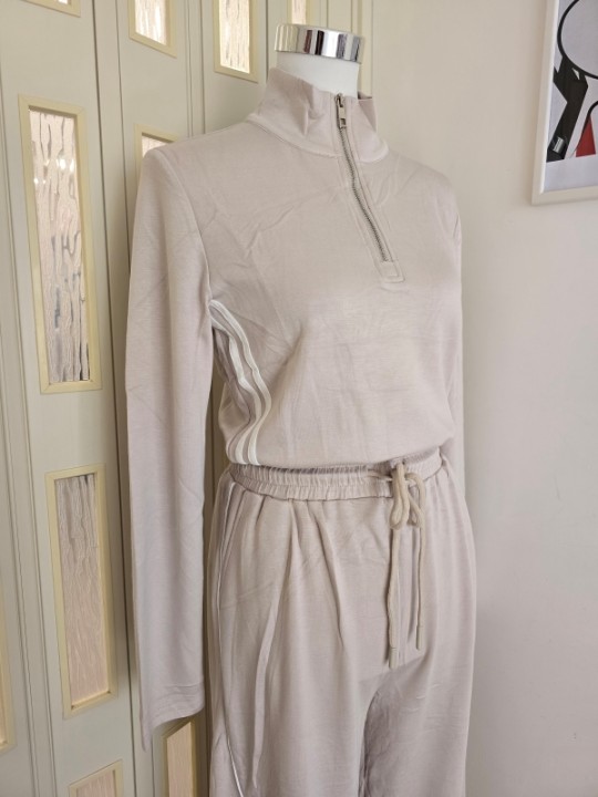 Tuta Streetwear Beige Chiaro